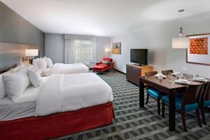 Katil atau katil-katil dalam bilik di TownePlace Suites by Marriott Baton Rouge Port Allen