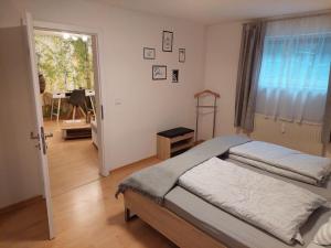 En eller flere senger på et rom på Wohnung im Dreistädteeck