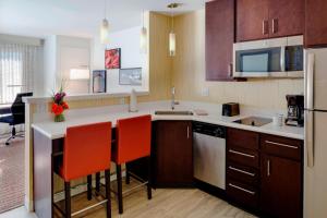 Dapur atau dapur kecil di Residence Inn by Marriott Bangor