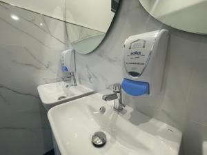 Eurocity Hotel Santander Centro tesisinde bir banyo