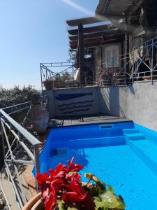 Hồ bơi trong/gần Villa Oliver - Breathtaking small Pool 14 sqm Hydromassage on the Rock - Amalfi Coast