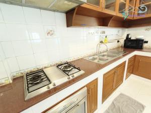 Dapur atau dapur kecil di TY Holiday Resort