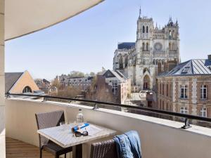 En balkong eller terrass på Mercure Amiens Cathédrale