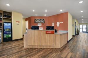 Lobby alebo recepcia v ubytovaní TownePlace Suites by Marriott Grand Rapids Wyoming