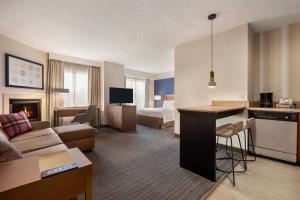 TV/trung tâm giải trí tại Residence Inn Baltimore White Marsh