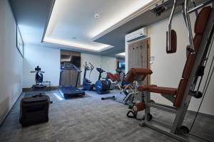 Posilňovňa alebo fitness centrum v ubytovaní Hotel Gabi