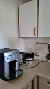 Una cocina o cocineta en Schöne 2-Zimmer Ferienwohnung