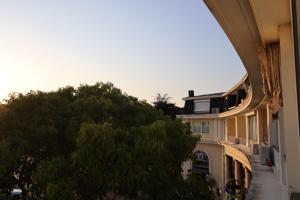 Un balcón o terraza en Rua das Arcadas do Parque 52