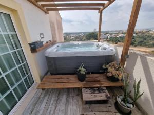 Fotografija u galeriji objekta Apartamento da Praia com jacuzzi u gradu Portimao