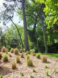 Jardí fora de Les Héliades