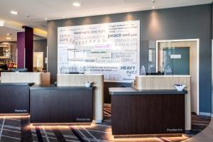 Premier Inn Köln City Süd休息區