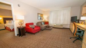 TV i/ili multimedijalni sistem u objektu TownePlace Suites by Marriott Scranton Wilkes-Barre