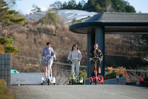 Tetamu yang menginap di glampark Keburikawa Kyoto