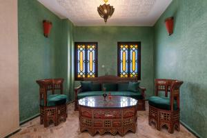 A seating area at Riad SULTANA