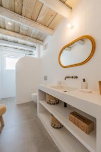 Villa da Comporta - Quarto Praia da Arrábida T0 tesisinde bir banyo