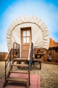 Amarillo şehrindeki The Big Texan - Cabins and Wagons tesisine ait fotoğraf galerisinden bir görsel