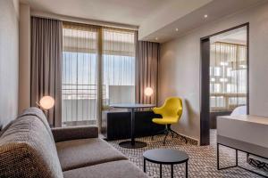 พื้นที่นั่งเล่นของ Four Points by Sheraton Munich Arabellapark