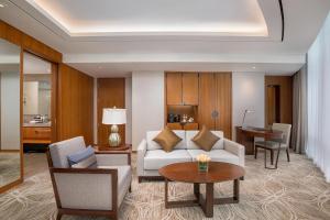 LOTTE Hotel Yangon पर बैठने की जगह