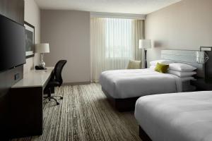 Легло или легла в стая в Marriott Cincinnati Northeast