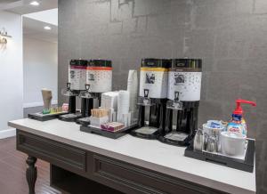 Facilități de preparat ceai și cafea la Hampton Inn and Suites Lafayette