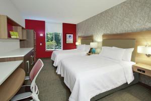 Krevet ili kreveti u jedinici u objektu Home2 Suites by Hilton Mobile I-65 Government Boulevard