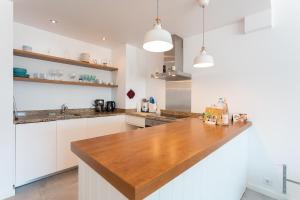 Dapur atau dapur kecil di SUNSET1 - By Smarthomes