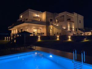 Басейн в или близо до Villa d'Anvers - Luxury Holiday Resort