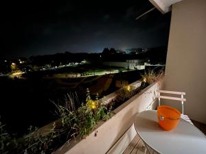 A balcony or terrace at Les Rives Rémoises