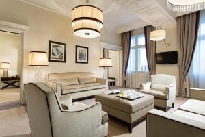 Seating area sa Savoia Excelsior Palace Trieste - Starhotels Collezione