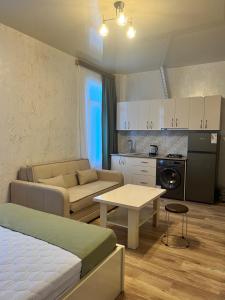 A kitchen or kitchenette at Apartments NITA