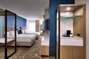 Krevet ili kreveti u jedinici u objektu SpringHill Suites by Marriott El Paso Airport