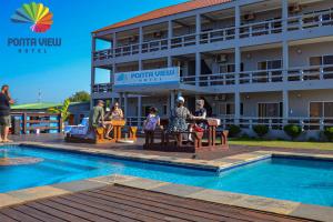 A piscina localizada em Ponta View Hotel ou nos arredores