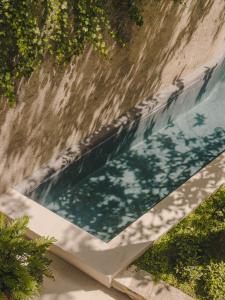 Kolam renang di atau di dekat Hotel Palau Fugit