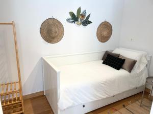 Cama ou camas em um quarto em BAKEA Apto con jardín privado