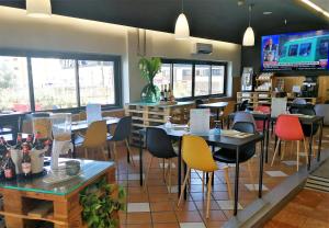 Restaurant o un lloc per menjar a Hotel ibis Leiria Fatima