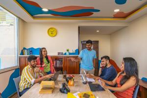 Гости, отседнали в The Hosteller Bangalore, Brigade Road