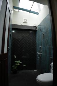 Un baño de Cascara Beach Resort