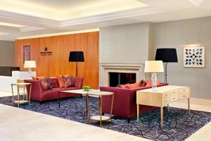 Oleskelutila majoituspaikassa Sheraton Skyline Hotel London Heathrow