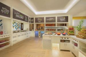 A kitchen or kitchenette at Hampton By Hilton Dubai Airport