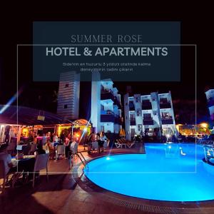 Πισίνα στο ή κοντά στο Summer rose hotel