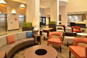 Ruang duduk di Hilton Springfield