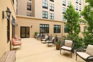 Seating area sa Hilton Garden Inn Bloomington