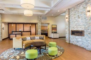 Area tempat duduk di Homewood Suites by Hilton San Bernardino