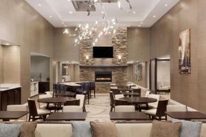 Televisor o centre d'entreteniment de Homewood Suites by Hilton Burlington