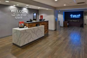 Preddverje oz. recepcija v nastanitvi Hampton Inn & Suites Las Vegas Airport