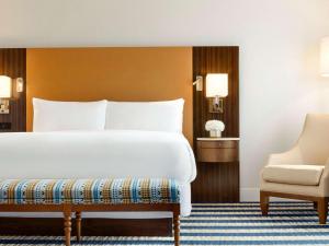 Posteľ alebo postele v izbe v ubytovaní Fairmont Austin