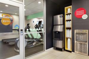 Fitness center at/o fitness facilities sa Tru By Hilton Lake Charles