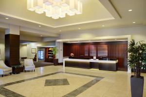 Hilton Winnipeg Airport Suites 로비 또는 리셉션