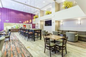 Hampton Inn & Suites Chicago - Libertyville 휴식 공간