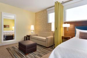 Katil atau katil-katil dalam bilik di Home2 Suites By Hilton-Cleveland Beachwood